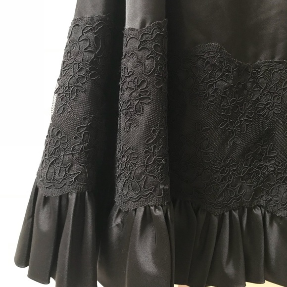 Meet your Posher, Lisa - Picture 3 of 6